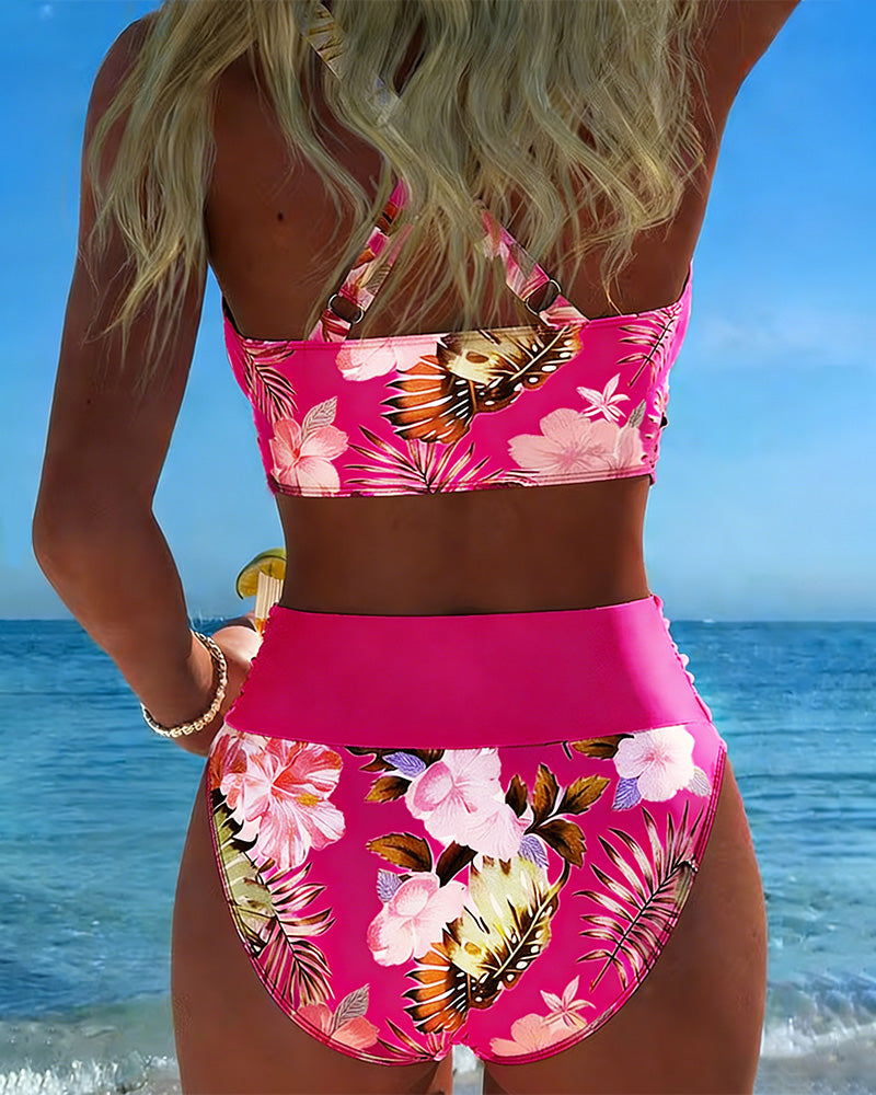 Bikini with contrasting floral pattern and split