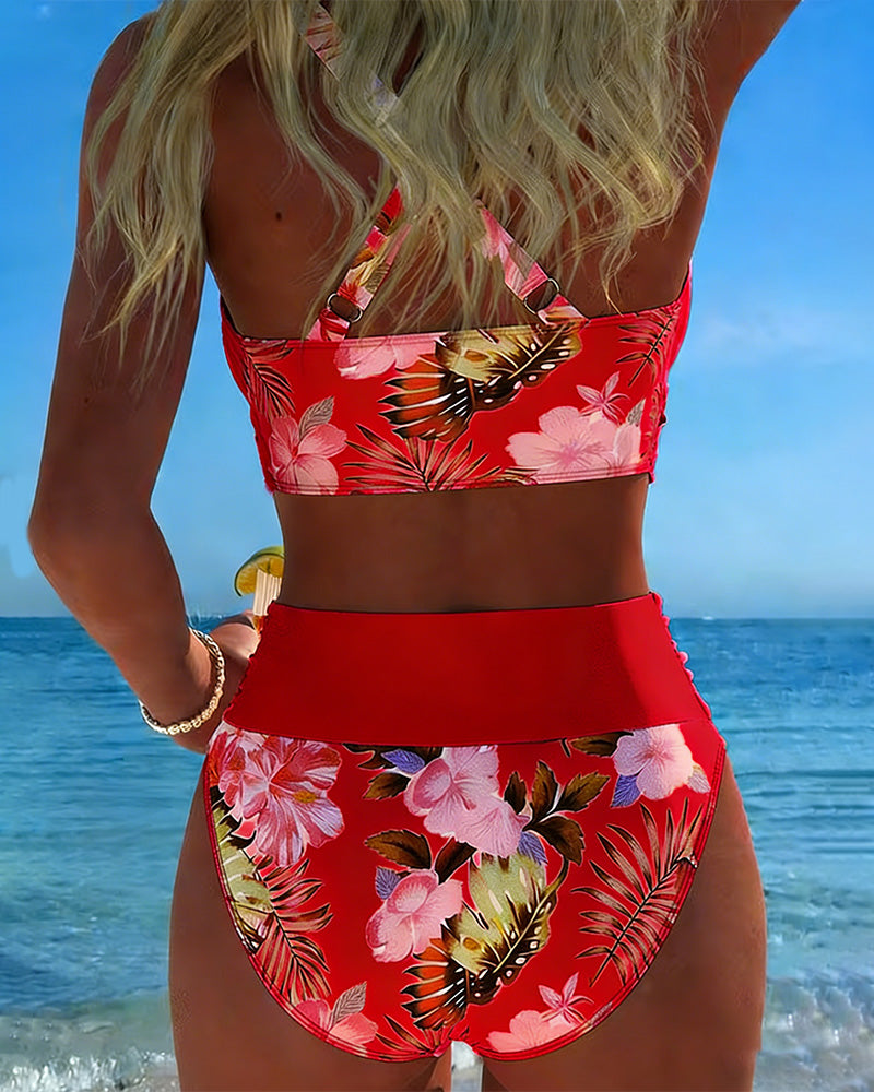 Bikini with contrasting floral pattern and split