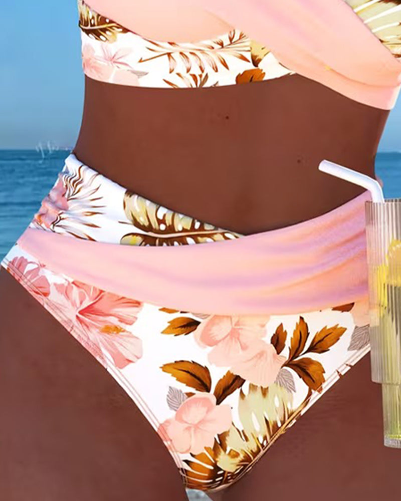 Bikini with contrasting floral pattern and split