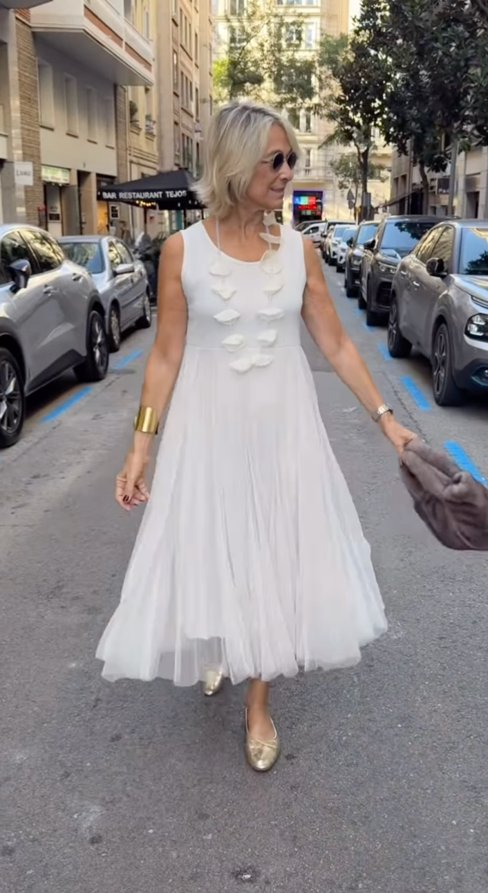 Anna | Conjunto Elegante en Satén y Punto